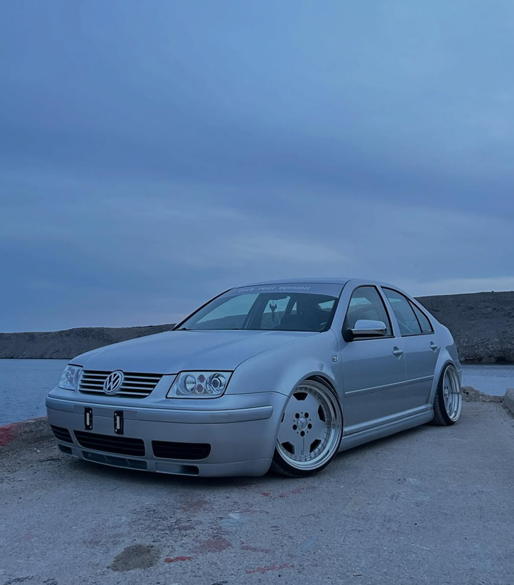 VW Bora